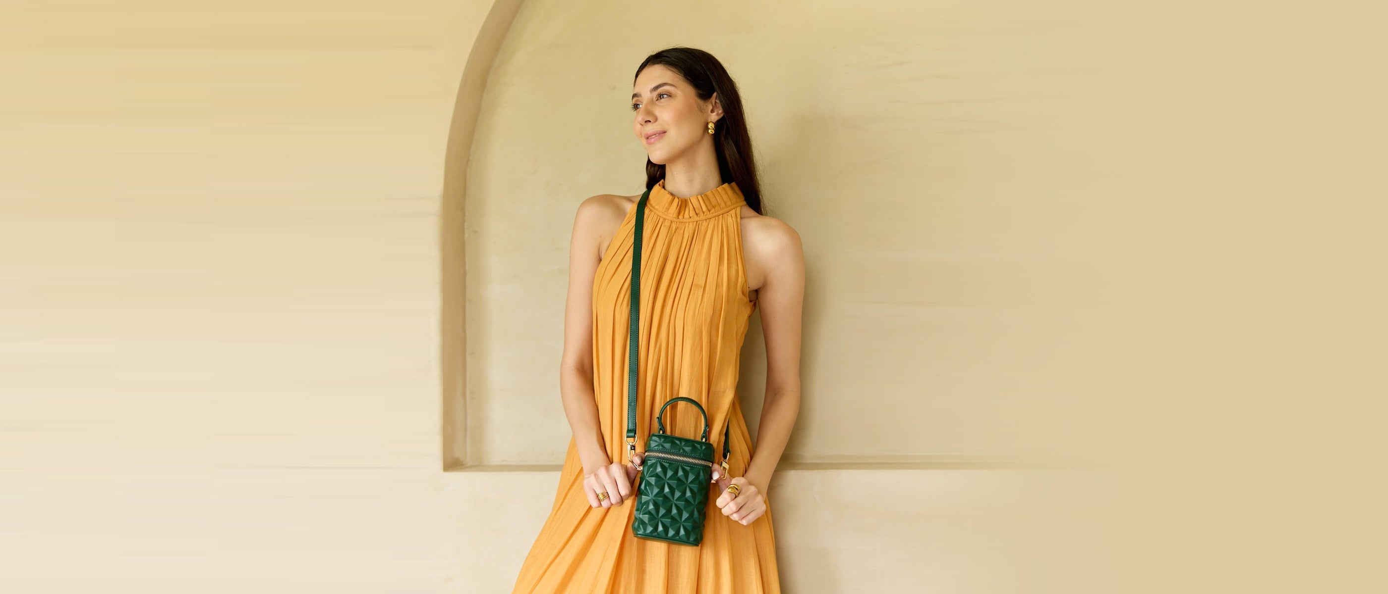 From Roses to Reusables: Why Tote Bags Are the New Valentine’s Day Trend