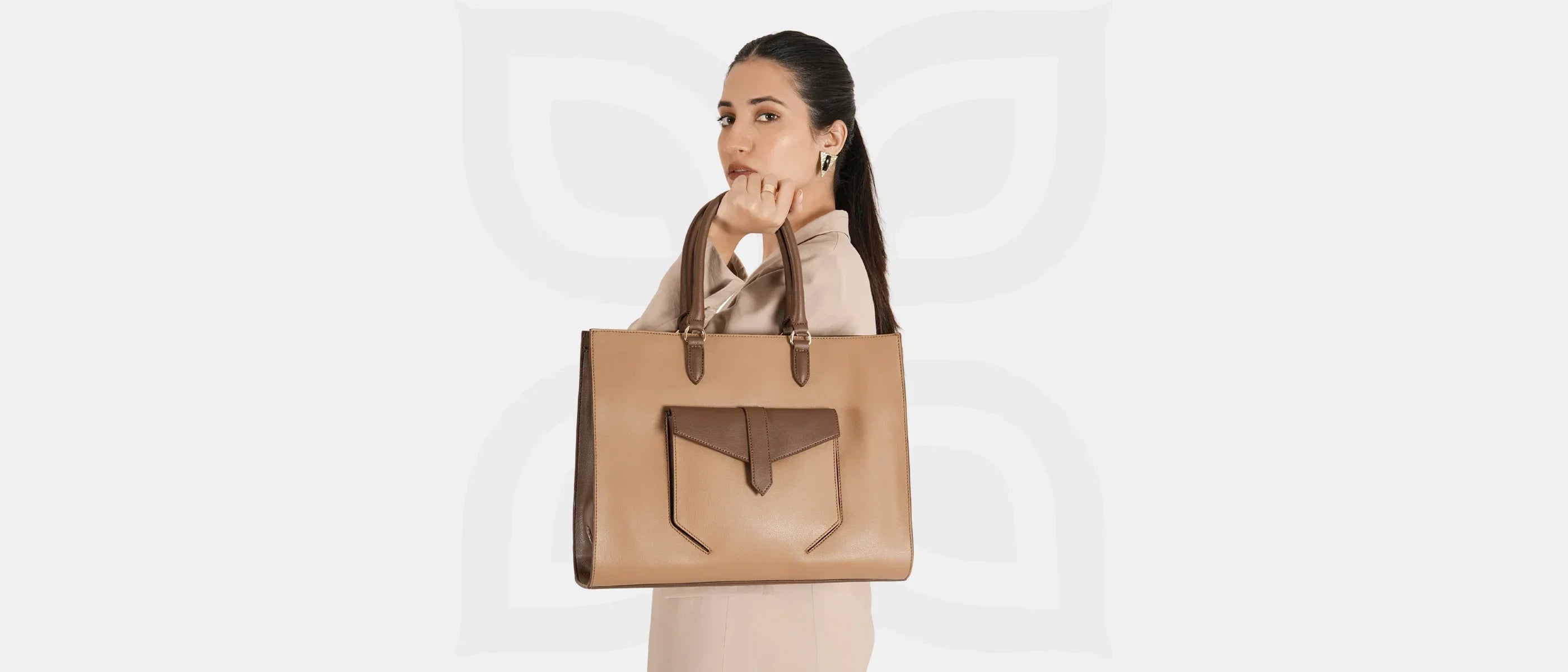 Summer Handbag Colors: Bright Hues & Pastel Trends