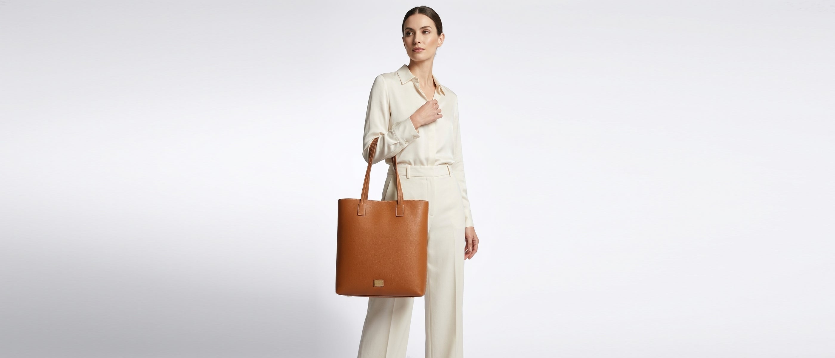 Work, Travel & Everything In Between: The Office Tote Bag Designed for Modern Women