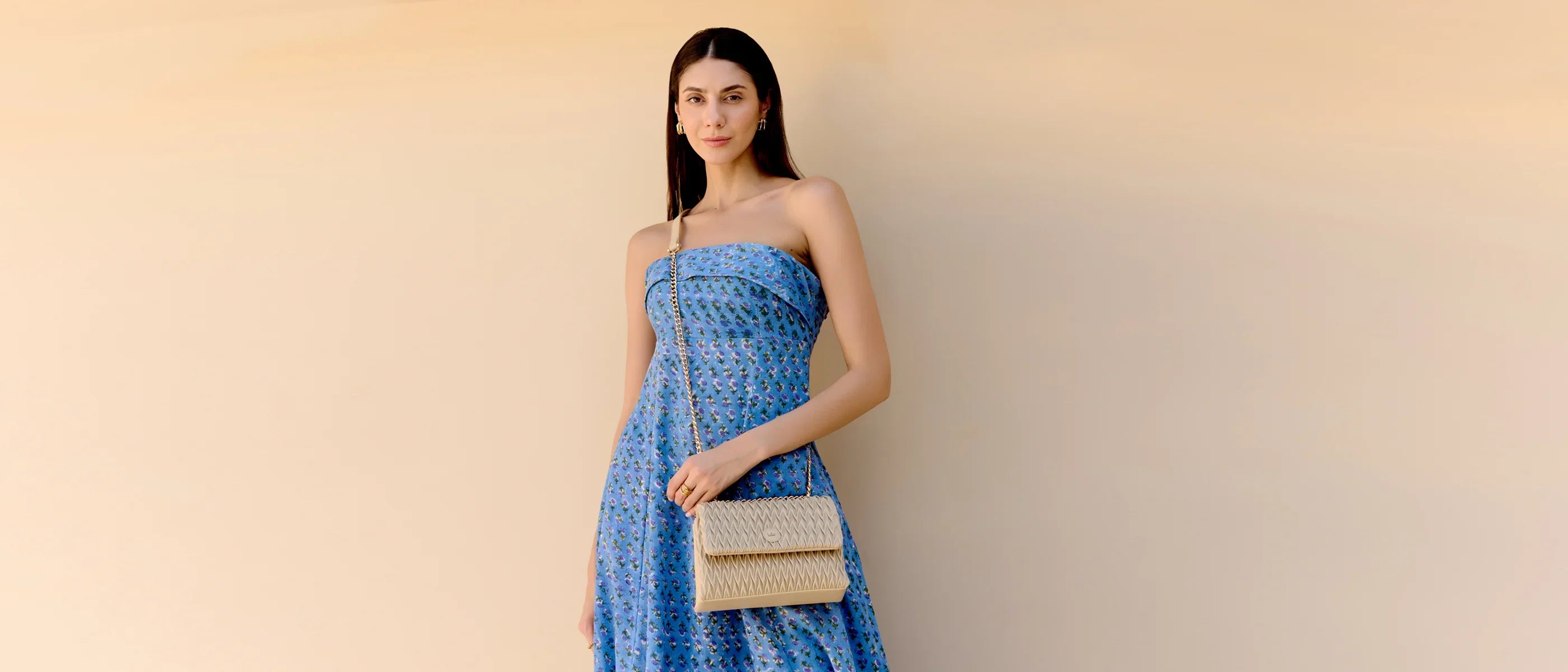 Christmas Sale Alert! Stylish Bags with Festive Discounts You Can’t Miss