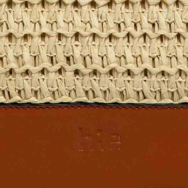 Mara Crossbody