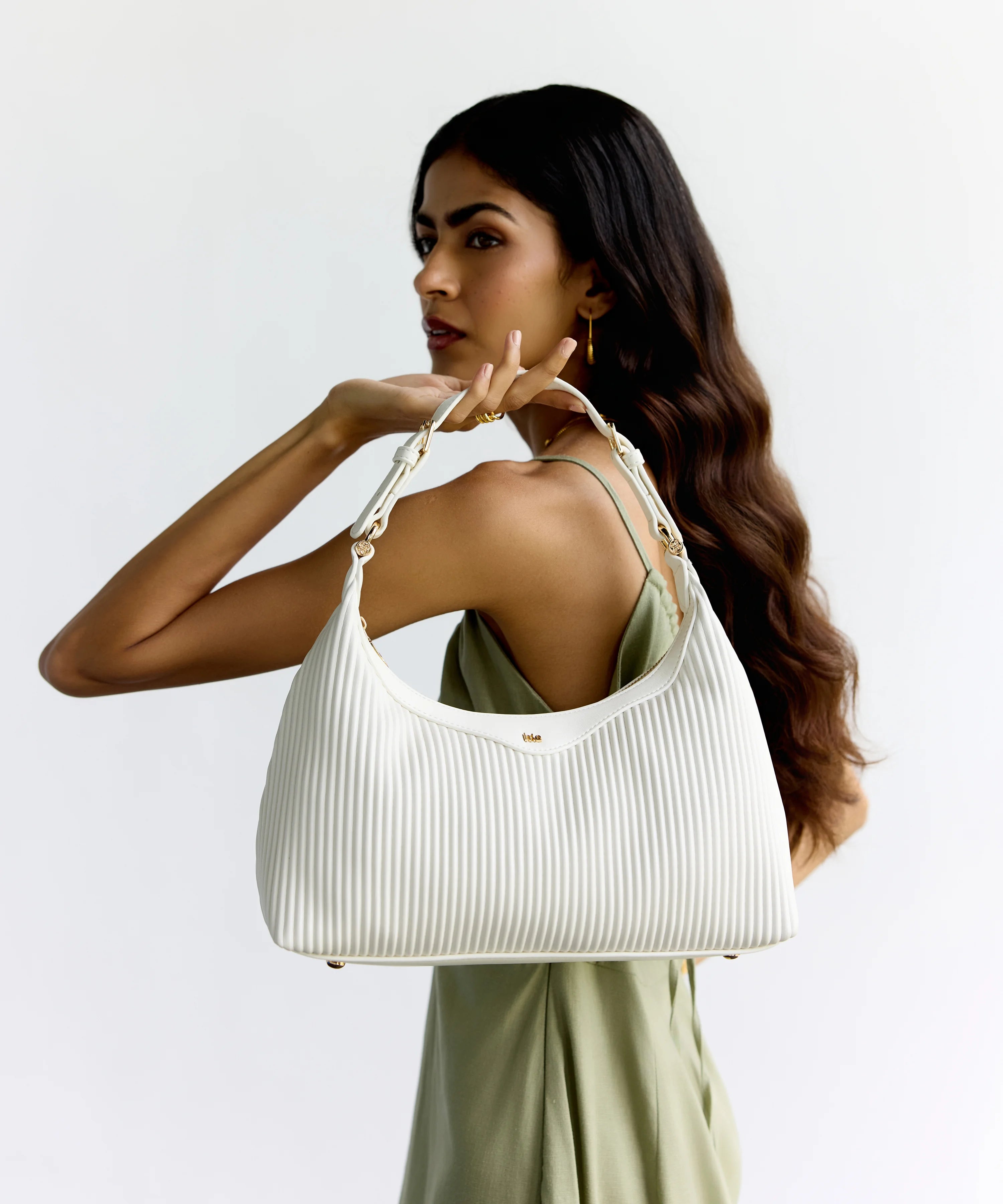 SOFT WHITE