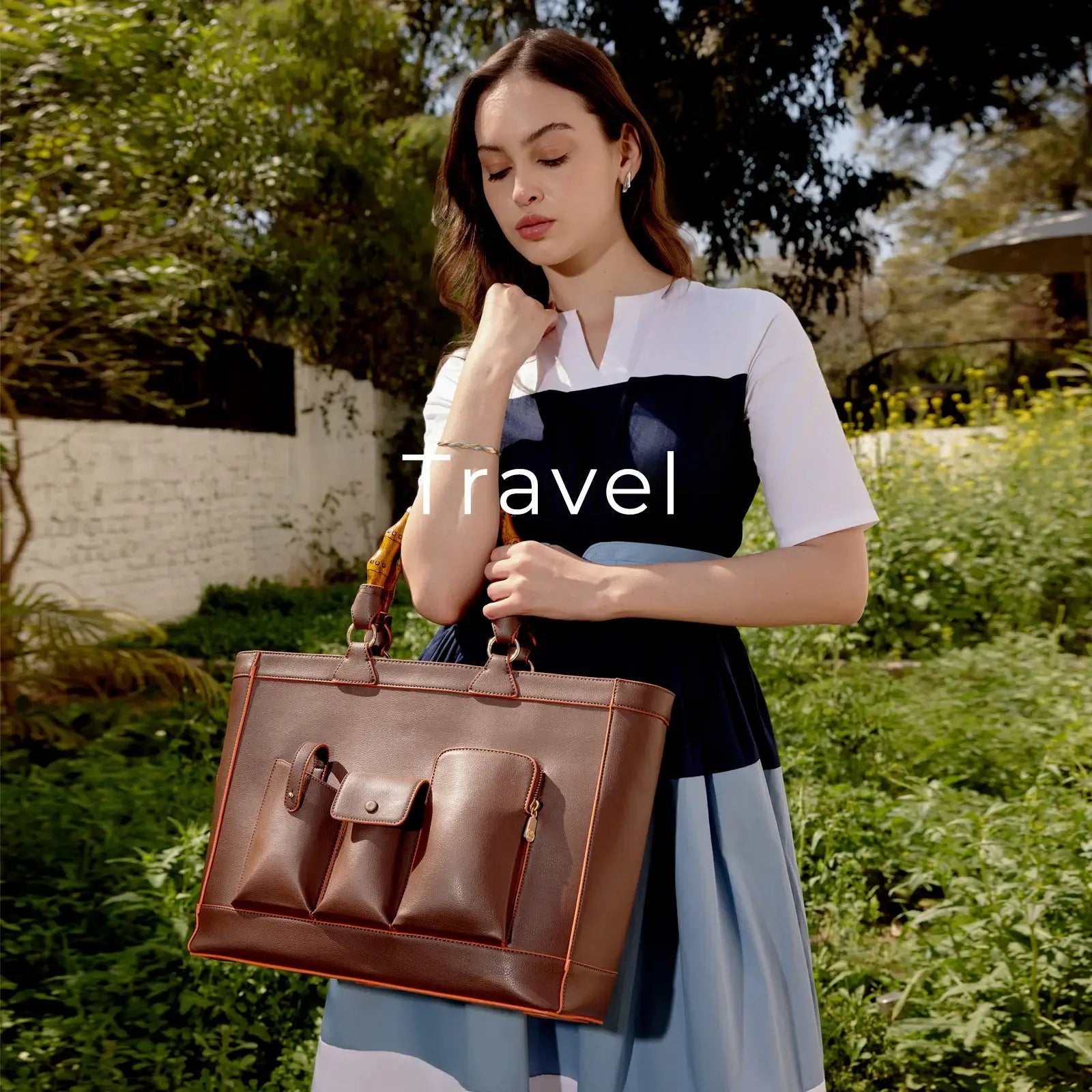Travel bag for women